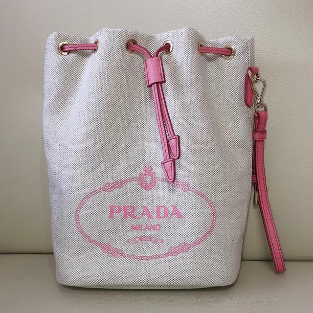 PRADA(プラダ)のPRADA キャンバス ポーチ 巾着 ミニ レディースのバッグ(その他)の商品写真