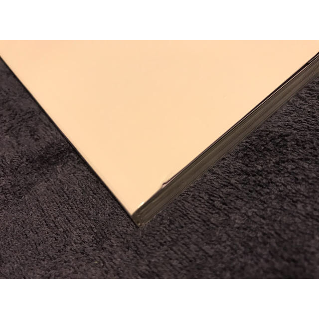 神崎ＣＡＲＥ Ｍｅｇｕｍｉ　Ｋａｎｚａｋｉ　ＣＡＲＥ　ＢＯＯＫ エンタメ/ホビーの本(ファッション/美容)の商品写真