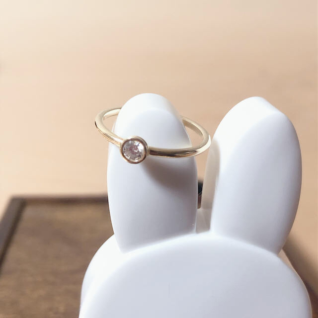COCOSHNIK(ココシュニック)のココシュニック　指輪　一粒ダイヤ レディースのアクセサリー(リング(指輪))の商品写真