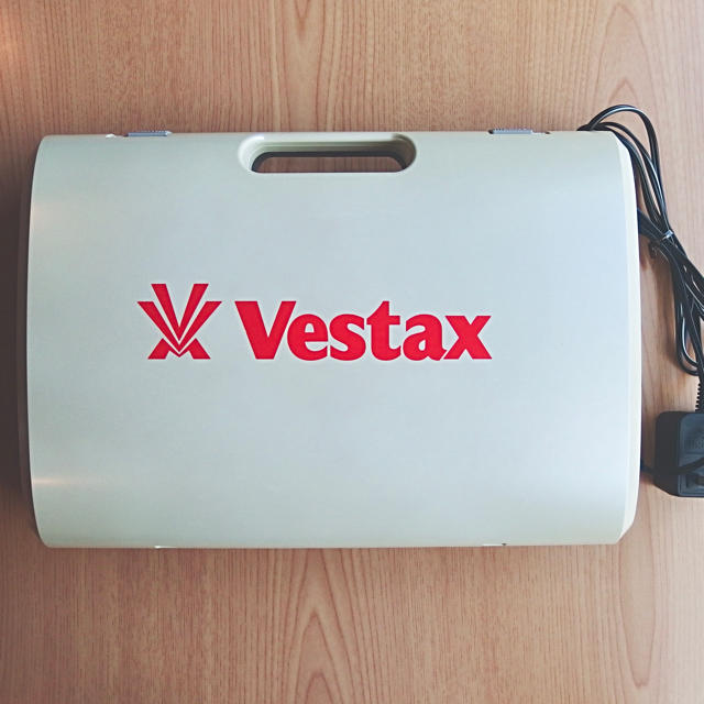 Vestax Handy Trax ベスタクス ポータブルレコードプレーヤー スマホ/家電/カメラのオーディオ機器(ポータブルプレーヤー)の商品写真