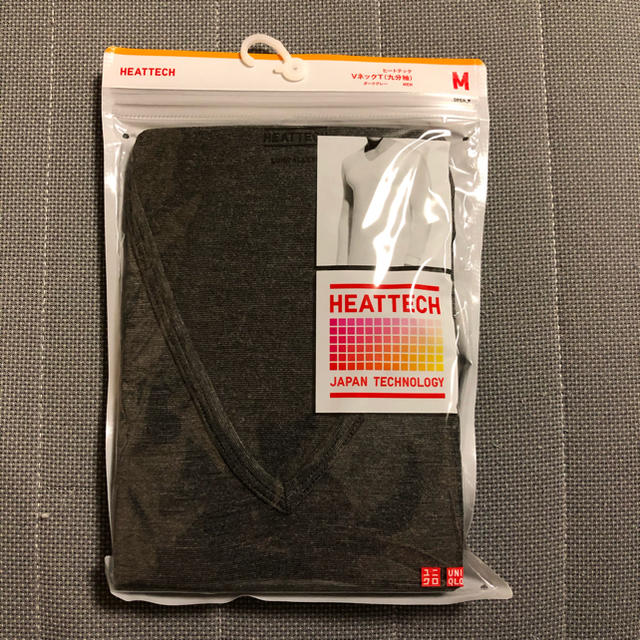 UNIQLO(ユニクロ)のUNIQLO  AIRism+HEATTECH Mサイズ　計4枚 レディースの下着/アンダーウェア(その他)の商品写真