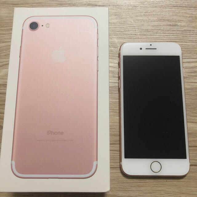 iPhone 7 Rose Gold 128 GB docomo