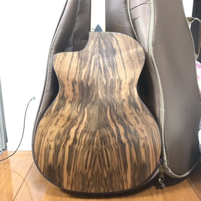 【早い者勝ち】Taylor 114ce walnut