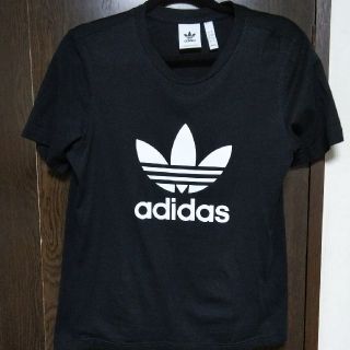 アディダス(adidas)のアディダス Tシャツ(Tシャツ/カットソー(半袖/袖なし))