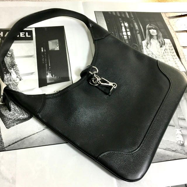 Hermes(エルメス)の✨極美品✨エルメス トリム24 ショルダーバッグ ブラック レディースのバッグ(ショルダーバッグ)の商品写真