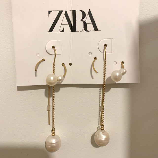 ZARA(ザラ)のZARAパールピアス レディースのアクセサリー(ピアス)の商品写真