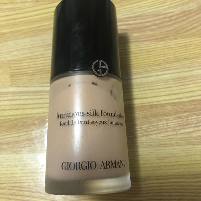 Giorgio Armani(ジョルジオアルマーニ)のファンデーション コスメ/美容のベースメイク/化粧品(ファンデーション)の商品写真