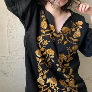 KIARIS vintage 刺繍ワンピース　60s Dress(ロングワンピース/マキシワンピース)