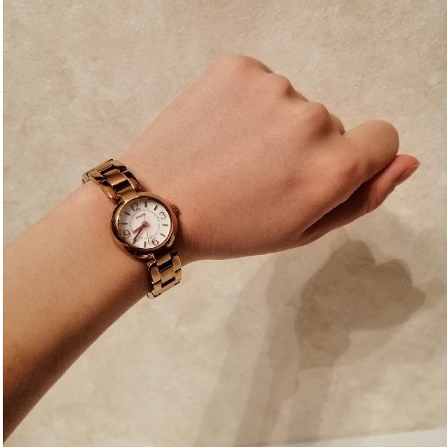 FOSSIL(フォッシル)のFOSSIL腕時計 レディース♡ピンクゴールド レディースのファッション小物(腕時計)の商品写真