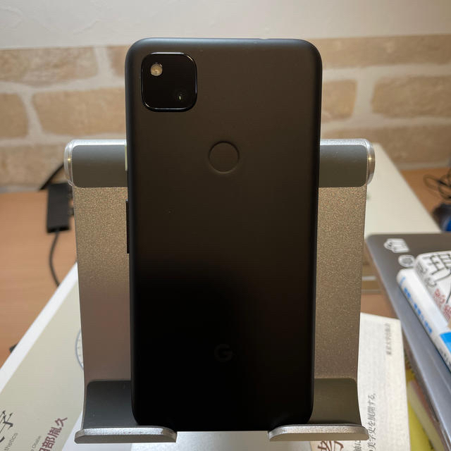 pixel4a  美品 スマホ/家電/カメラのスマートフォン/携帯電話(スマートフォン本体)の商品写真