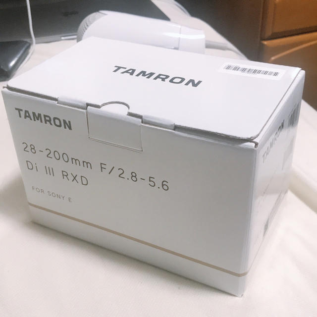 TAMRON(タムロン)の新品未開封 タムロン 28-200mm F/2.8-5.6 Di III RXD スマホ/家電/カメラのカメラ(レンズ(ズーム))の商品写真