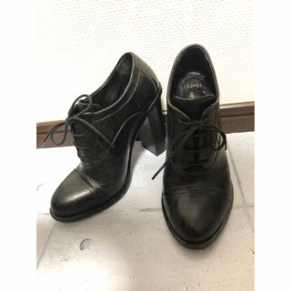 ナルシス(Narcissus)の美品ナルシスRags購入★インポートMARIEESSEブーティーレザーヒール(ブーティ)