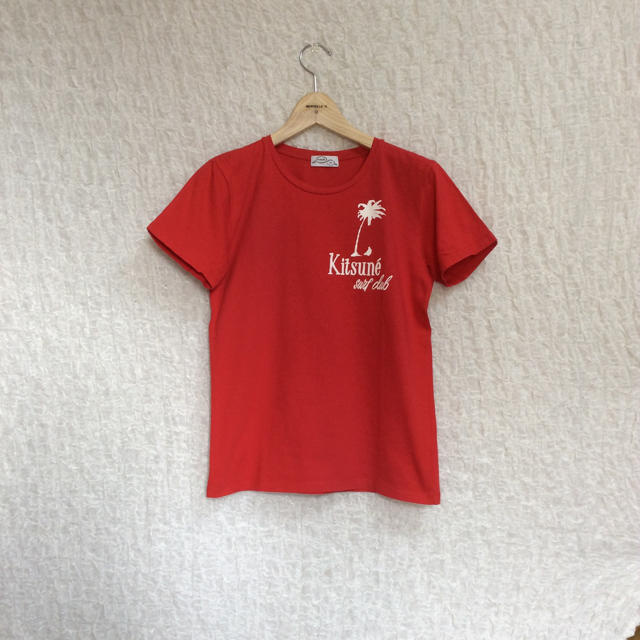 MAISON KITSUNE'(メゾンキツネ)のメゾンキツネ サーフTシャツ レディースのトップス(Tシャツ(半袖/袖なし))の商品写真