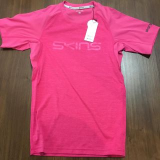 スキンズ(SKINS)のスキンズ　ドライTシャツ(ウェア)