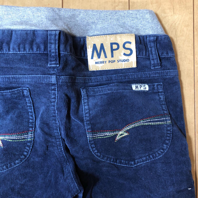 MPS(エムピーエス)の【マモル様専用】MPS ライトオン コーデュロイパンツ 140 ネイビー キッズ/ベビー/マタニティのキッズ服男の子用(90cm~)(パンツ/スパッツ)の商品写真