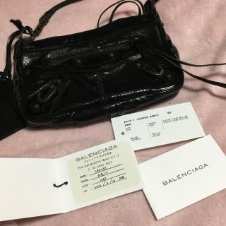 バレンシアガバッグ(BALENCIAGA BAG)のバレンシアガ希少、レア　パンチングエナメルアクセサリーポーチ(クラッチバッグ)