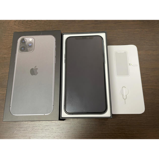 iPhone(アイフォーン)のiPhone11pro Space Gray 64 GB SIMフリー スマホ/家電/カメラのスマートフォン/携帯電話(スマートフォン本体)の商品写真