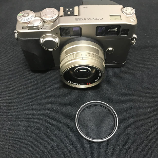 1着でも送料無料 CONTAX - 京セラ コンタックス F2 45mm + G2 フィルムカメラ 1着でも送料無料 CONTAX - 京セラ コンタックス F2 45mm + G2 フィルムカメラ