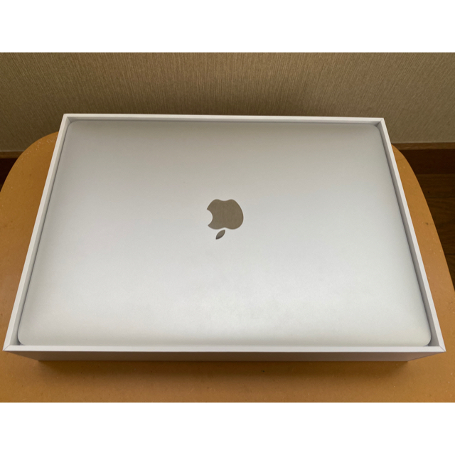 スマホ/家電/カメラMacBook Air2020【美品】