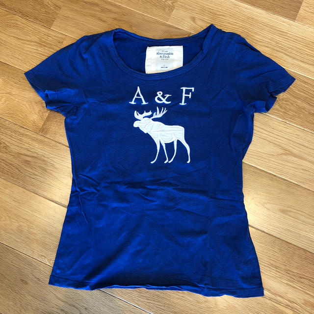 Abercrombie&Fitch(アバクロンビーアンドフィッチ)のAbercrombie & Fitch レディースTシャツ レディースのトップス(Tシャツ(半袖/袖なし))の商品写真