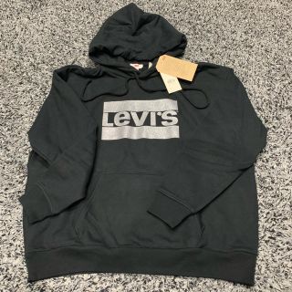 リーバイス(Levi's)の【新品】リーバイス Levi‘s パーカー レディース S 黒xシルバー(パーカー)