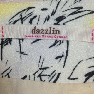 ダズリン(dazzlin)のフルーツ柄スカート(ミニスカート)