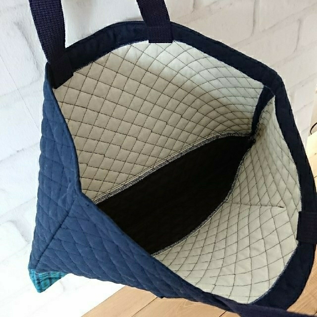 【ハンドメイド】くまワッペン付レッスンバッグ 紺×青チェック 入園入学通学 【ハンドメイド】くまワッペン付レッスンバッグ 紺×青チェック 入園入学通学