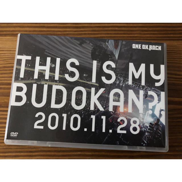 ONE OK ROCK(ワンオクロック)のONE OK ROCK 武道館LIVE DVD エンタメ/ホビーのDVD/ブルーレイ(ミュージック)の商品写真