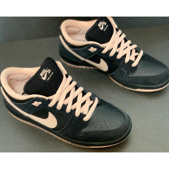 新品入荷 NIKE SB DUNK LOW