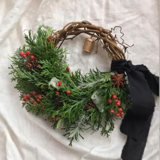 針葉樹のクリスマス　リース　20cm ドライフラワー(リース)