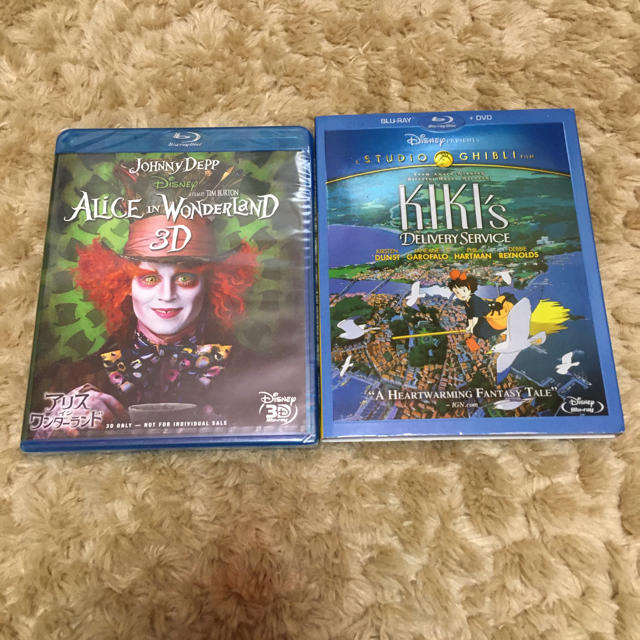 魔女の宅急便 Blu-ray+DVD アリスインワンダーランド 3D 未開封 アリス・イン・ワンダーランド ブルーレイ+DVDセット ティム・バートン