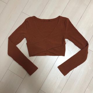 フォーエバートゥエンティーワン(FOREVER 21)のForever21 ショート丈ニットロンT(カットソー(長袖/七分))