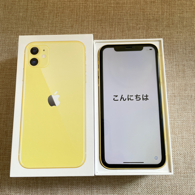 美品 Apple iPhone 11 イエロー 128 GB 本体 SIMフリースマートフォン本体