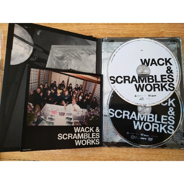 WACK&SCRAMBLES WORKS　初回盤 エンタメ/ホビーのCD(ポップス/ロック(邦楽))の商品写真