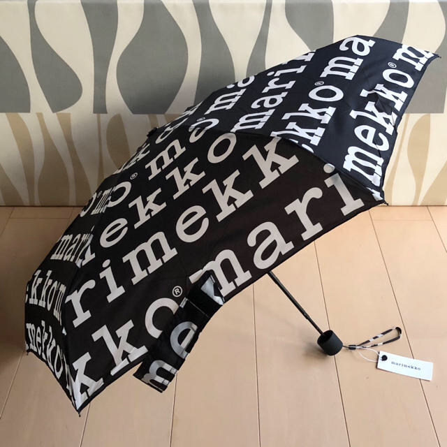 人気メーカー・ブランド marimekko - だいず 新品 マリメッコ 折り畳み