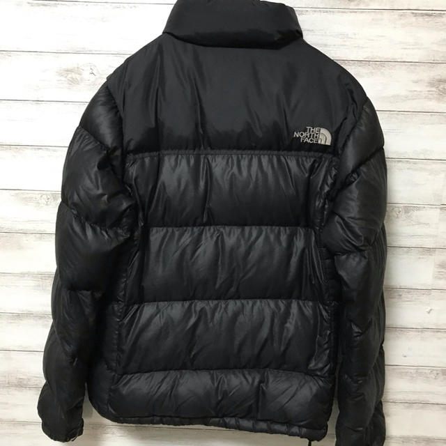 THE NORTH FACE(ザノースフェイス)の大人気　ノースフェイス　ヌプシ　レディース　プレミアムダウンジャケット ブラック レディースのジャケット/アウター(ダウンジャケット)の商品写真