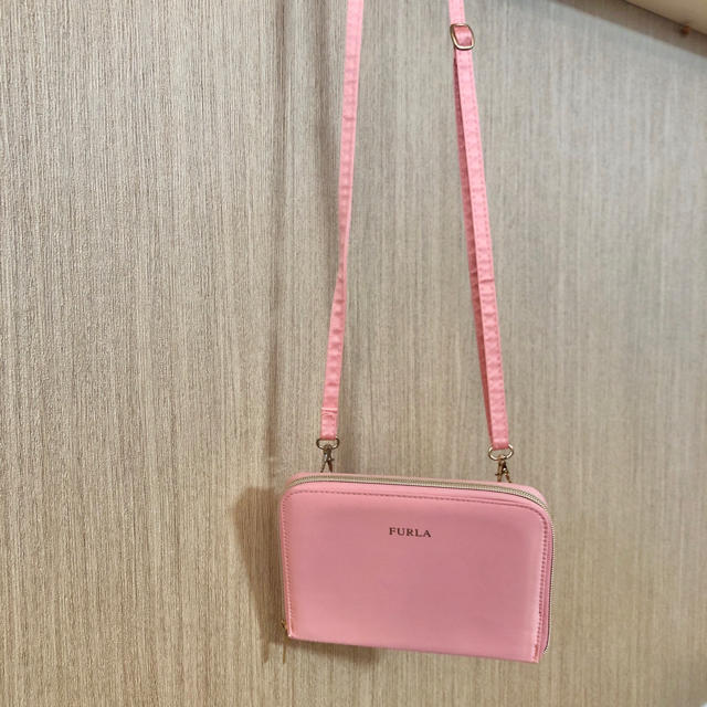 Furla(フルラ)のFURLA マルチケース レディースのファッション小物(ポーチ)の商品写真