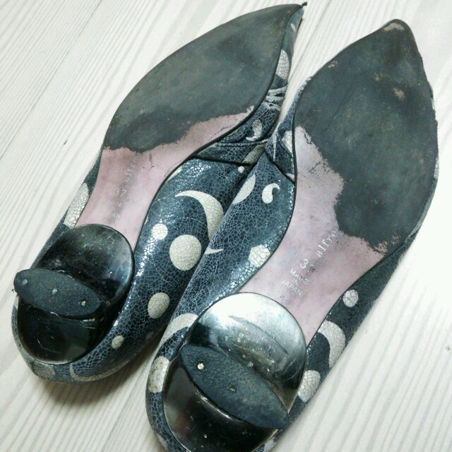 alfredoBANNISTER(アルフレッドバニスター)のとんがりパンプス レディースの靴/シューズ(ハイヒール/パンプス)の商品写真