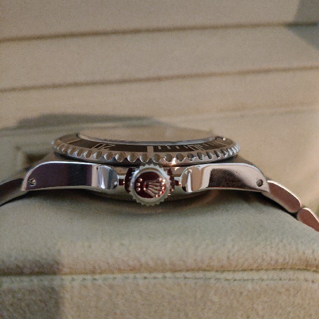 ROLEX(ロレックス)のロレックス サブマリーナ14060M極上美品 付属品完備 日ロレOH済新品仕上 メンズの時計(腕時計(アナログ))の商品写真