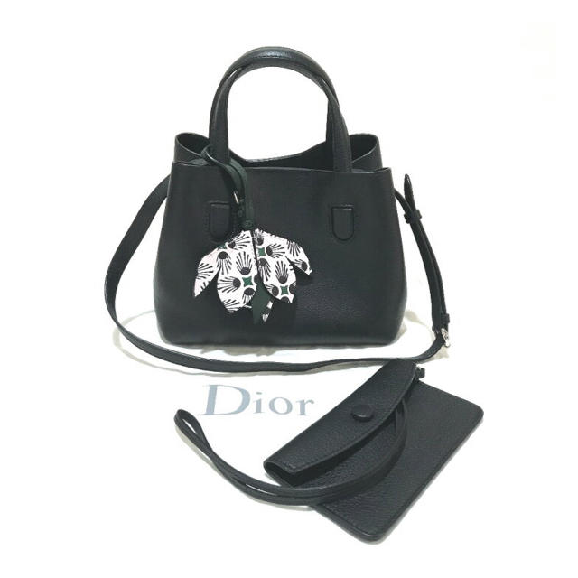 【オープニング大セール】 超美品Dior ディオールブロッサム日本限定ハンドショルダーbagロゴチャーム ハンドバッグ