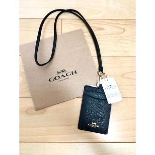 COACH コーチ　首掛けカードケース/定期入れ/名刺入れ(パスケース/IDカードホルダー)
