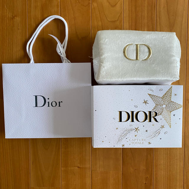 Christian Dior(クリスチャンディオール)のDiorディオール★カプチュールトータルホリデイ(数量限定品)ポーチのみ レディースのファッション小物(ポーチ)の商品写真