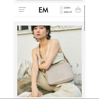 EM ショルダーバッグ　宮城舞(ショルダーバッグ)