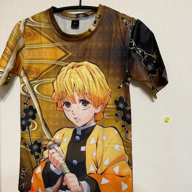 鬼滅の刃　Tシャツ キッズ/ベビー/マタニティのキッズ服男の子用(90cm~)(Tシャツ/カットソー)の商品写真