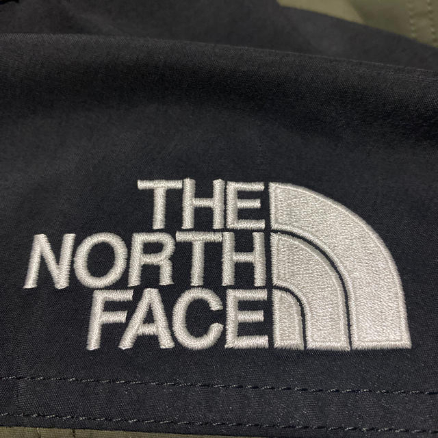 THE NORTH FACE(ザノースフェイス)のTHE NORTH FACE マウンテンライトジャケット　ニュートープ s　 メンズのジャケット/アウター(マウンテンパーカー)の商品写真