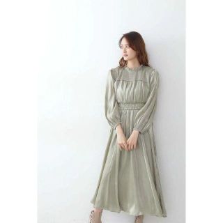 ジルバイジルスチュアート(JILL by JILLSTUART)のJILL by JILLSTUART 新品 グリットサテンワンピース(ロングワンピース/マキシワンピース)