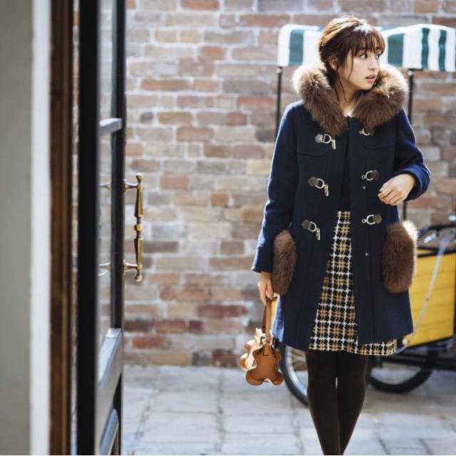 美品*ポケットファーダッフルコート | hartwellspremium.com