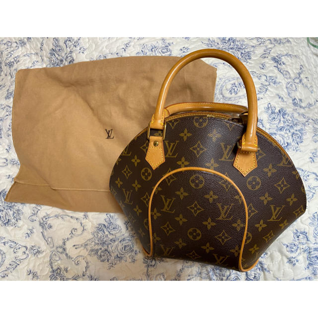 LOUIS VUITTON(ルイヴィトン)の＜LOUIS VUITTON＞ 丸型 扇型 レディース レディースのバッグ(ハンドバッグ)の商品写真