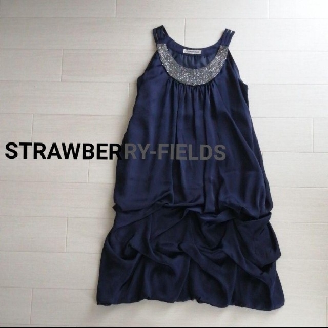 STRAWBERRY-FIELDS(ストロベリーフィールズ)のSTRAWBERRY FIELDS⭐ドレス ワンピース レディースのフォーマル/ドレス(ミディアムドレス)の商品写真
