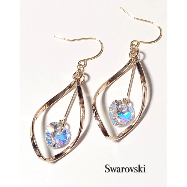 SWAROVSKI(スワロフスキー)のeria60202様専用ページ ハンドメイドのアクセサリー(ピアス)の商品写真